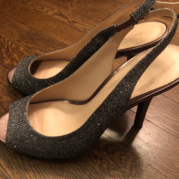 Size 9 Sparkle/ Glitter Silver Pelle Mode Heels - Picture 3 of 9